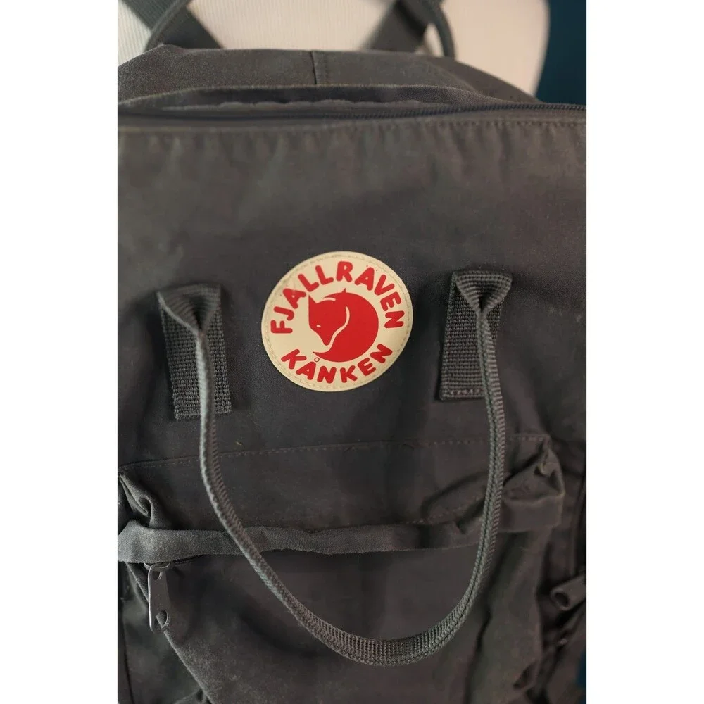Fjallraven Kanken Classic Backpack Laptop Bag Gray Classic Medium